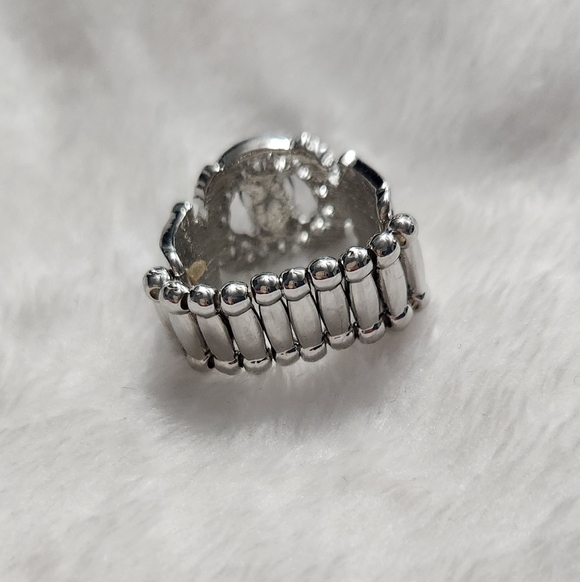 NWOT Purple stone with white stones ring- Nickle and lead free - Picture 4 of 4